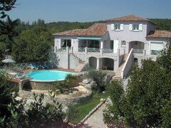 Gite en Ard�che Provencale  : location grande maison avec piscine