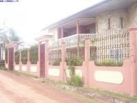 Maison � Yaound� Cameroun avec superbe vue depuis la terrasse - quartier r�sidentiel